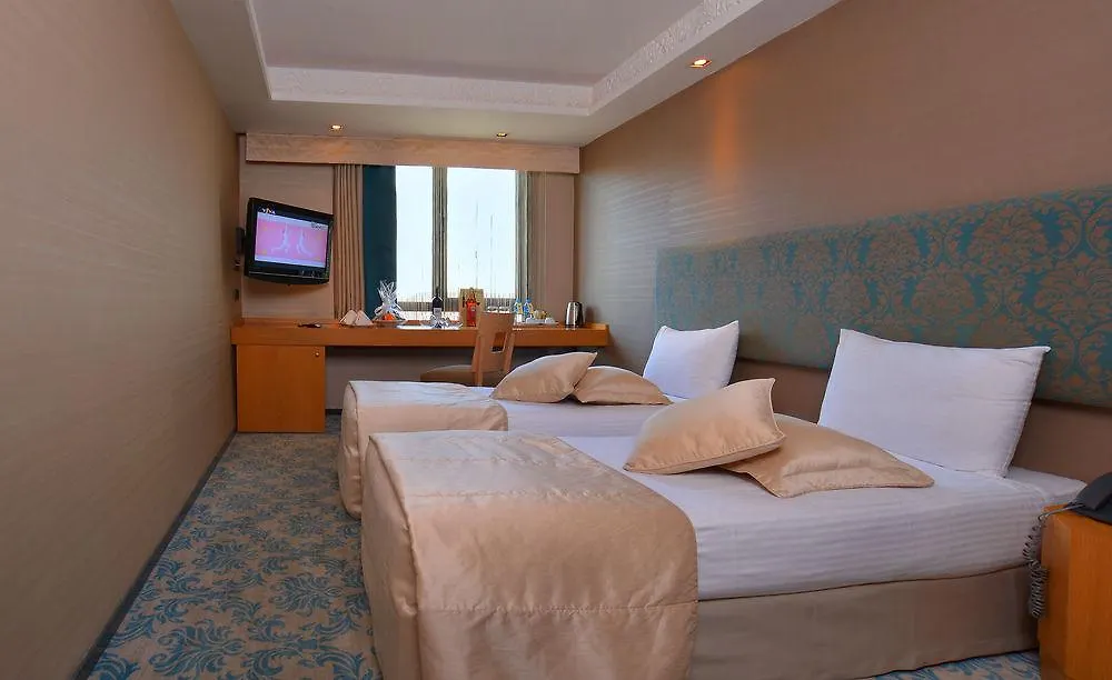 Pera Tulip Hotel & Spa Hb Istanbul 4*,