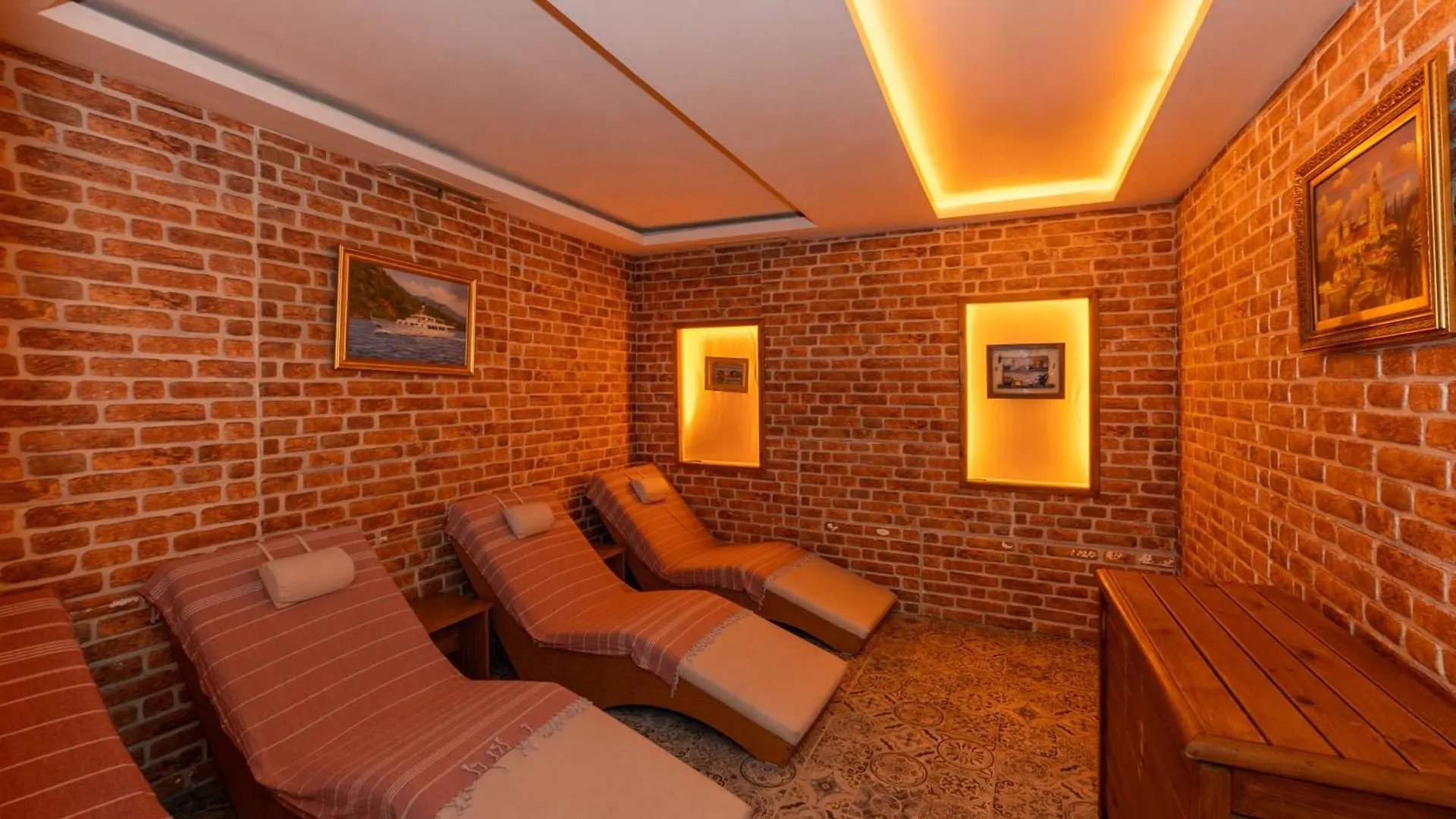 Pera Tulip Hotel & Spa Istanbul 4*,  Turkiet