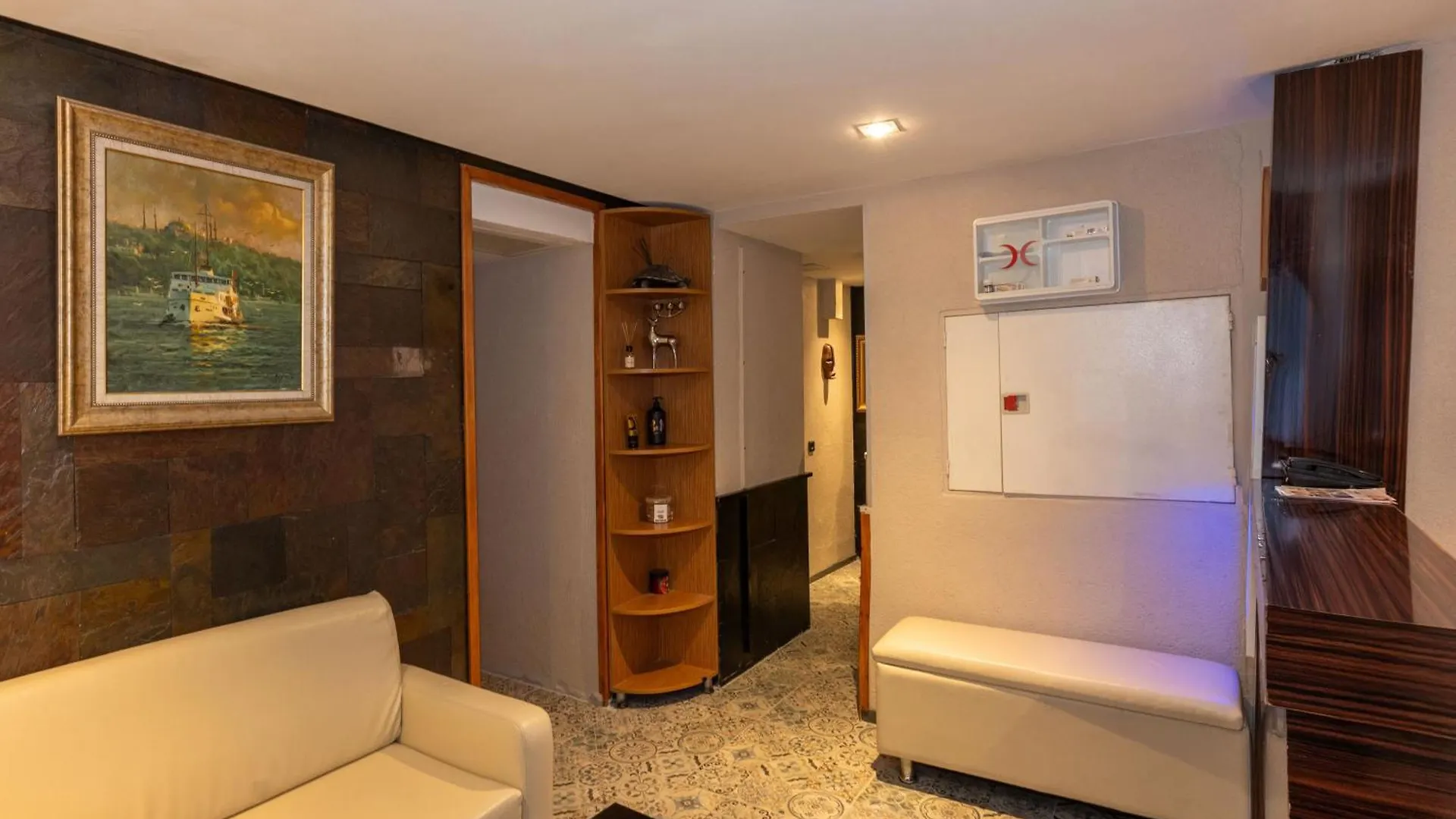 Pera Tulip Hotel & Spa Istanbul 4*,  Turkiet