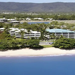 Roydon Beachfront 4*, Trinity Beach Australia