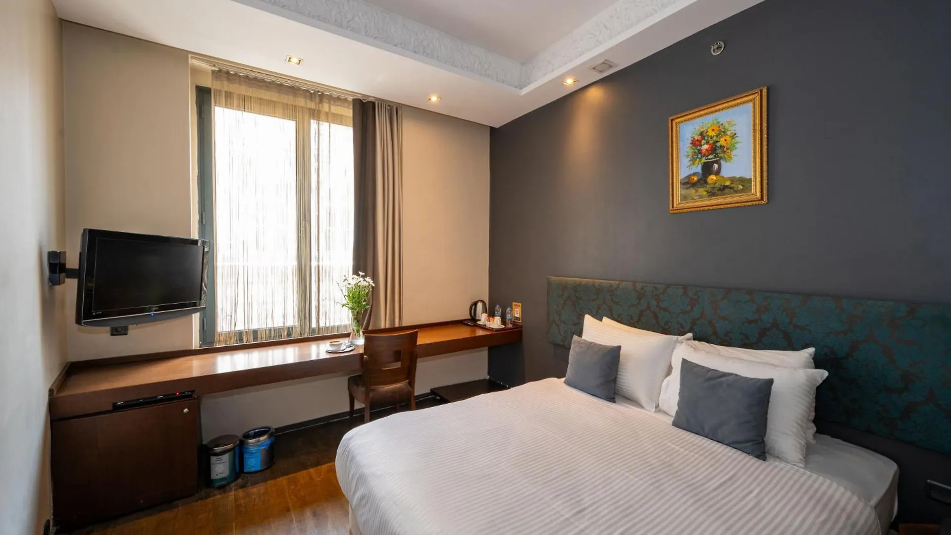 Pera Tulip Hotel & Spa Hb Istanboel